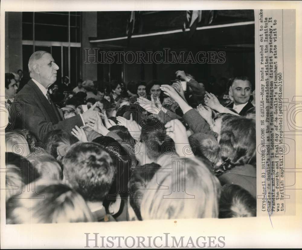 1960 Press Photo Charles de Gaulle greets crowd in London&#39;s South Kensington- Historic Images