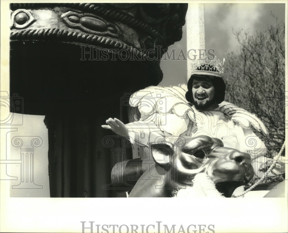 1996 The King of Okeanos Lionel Smith, Mardi Gras, New Orleans - Historic Images