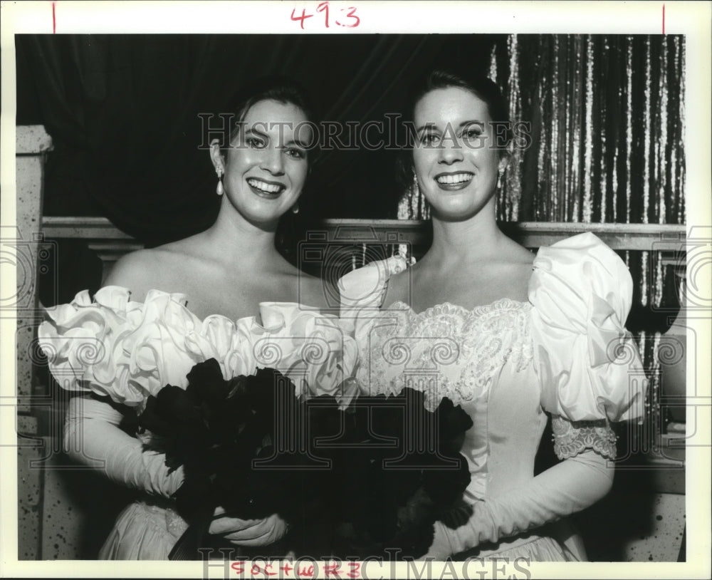 1994 Erwin twin sisters , Mardi Gras, New Orleans Mystery Ball - Historic Images