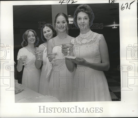 1976 New Orleans Mardi Gras Olympians Cinderella Ball  - Historic Images