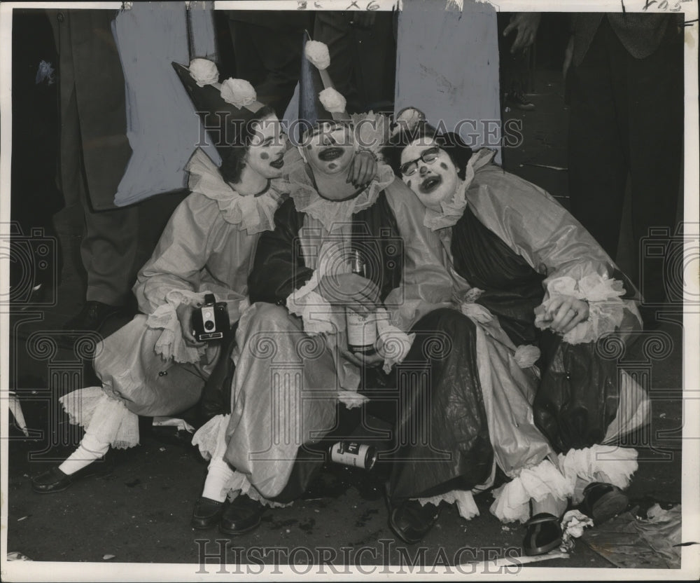 Masking Clowns Take a Break at Mardi Gras, New Orleans  - Historic Images