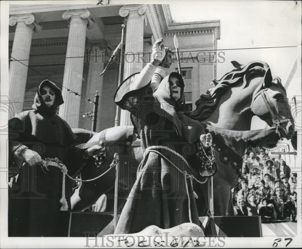 1969 Carnival Maskers on Parade Float, Mardi Gras, New Orleans - Historic Images