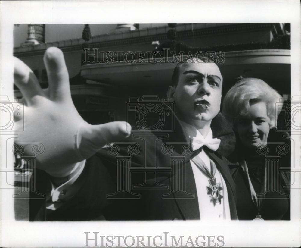 1970 New Orleans Mardi Gras Dracula costume  - Historic Images