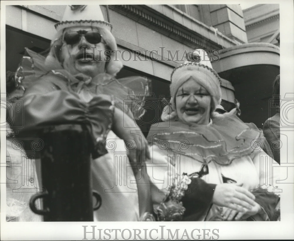 1978 New Orleans Mardi Gras clown costumes  - Historic Images