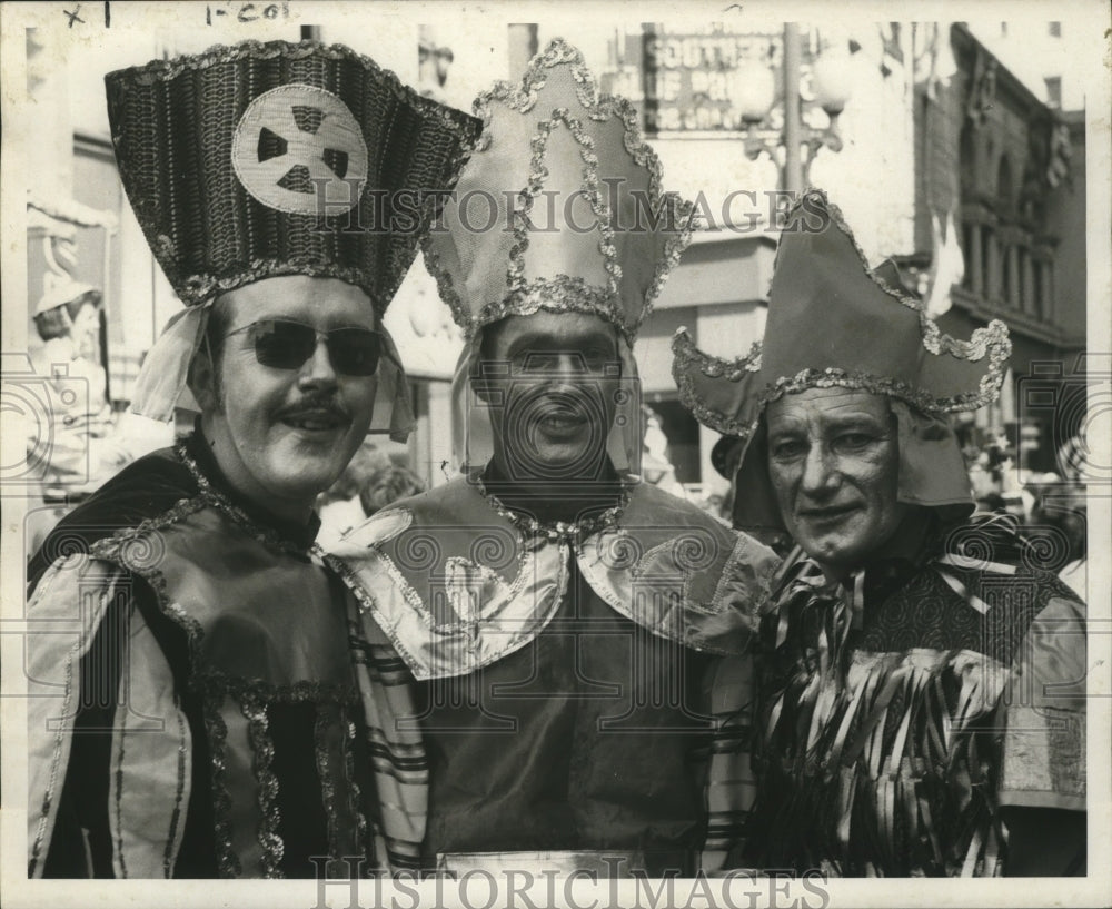 1971 Trio in lively costumes for Mardi Gras in New Orleans - Historic Images