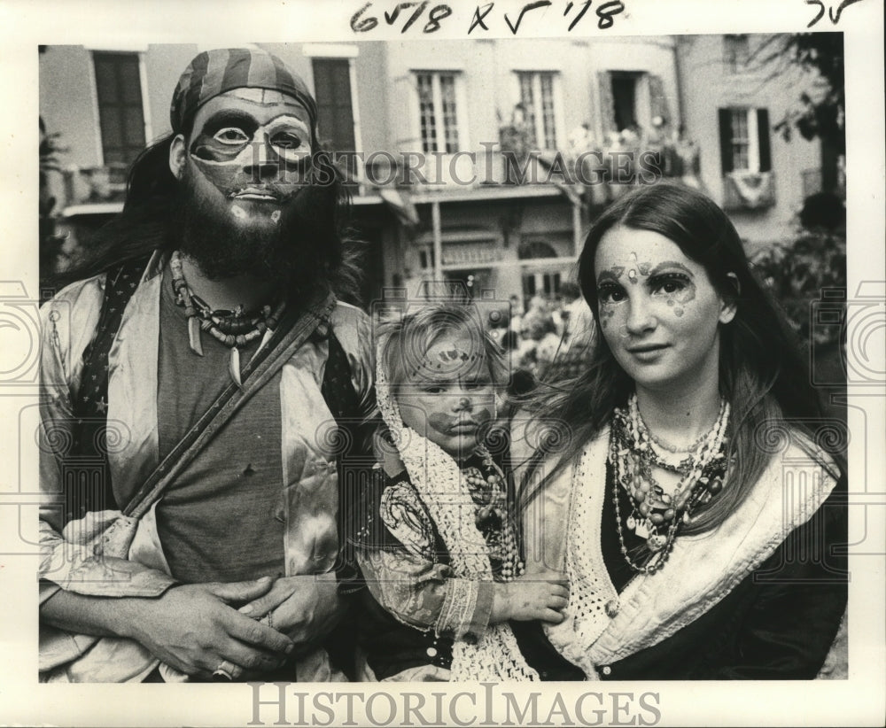 1977 Maskers Showing off Detailed Costumes Mardi Gras, New Orleans - Historic Images