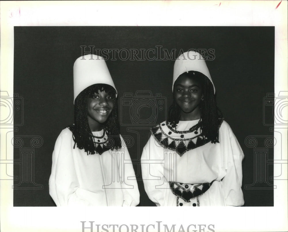 1995 Krewe of Zulu at Ball, Mardi Gras, New Orleans  - Historic Images