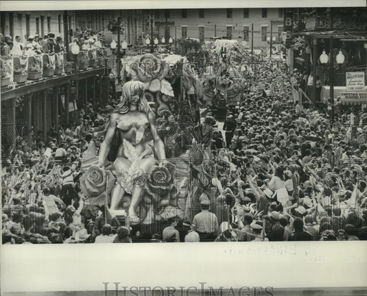 1988 Huge Crowd Watches Floats Parade at Carnival in New Orleans - Historic Images