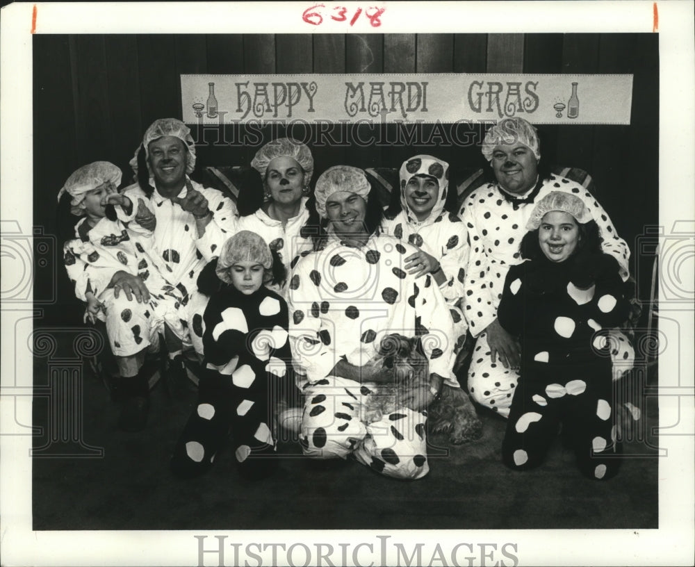 1988 Mardi Gras Group Maskers New Orleans  - Historic Images