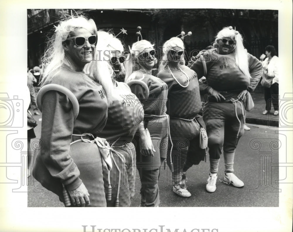 1990 The Gloria Martians Show at Mardi Gras, New Orleans  - Historic Images