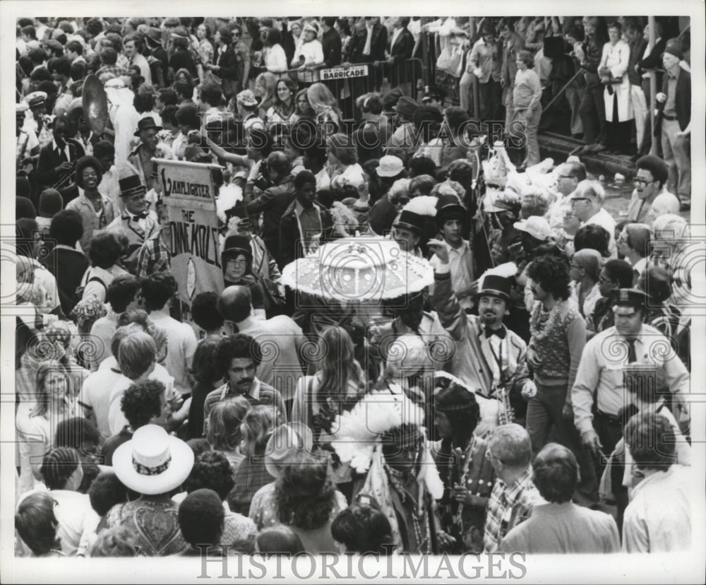 1977 Lamplighters, Carnival Marching Club at Mardi Gras  - Historic Images