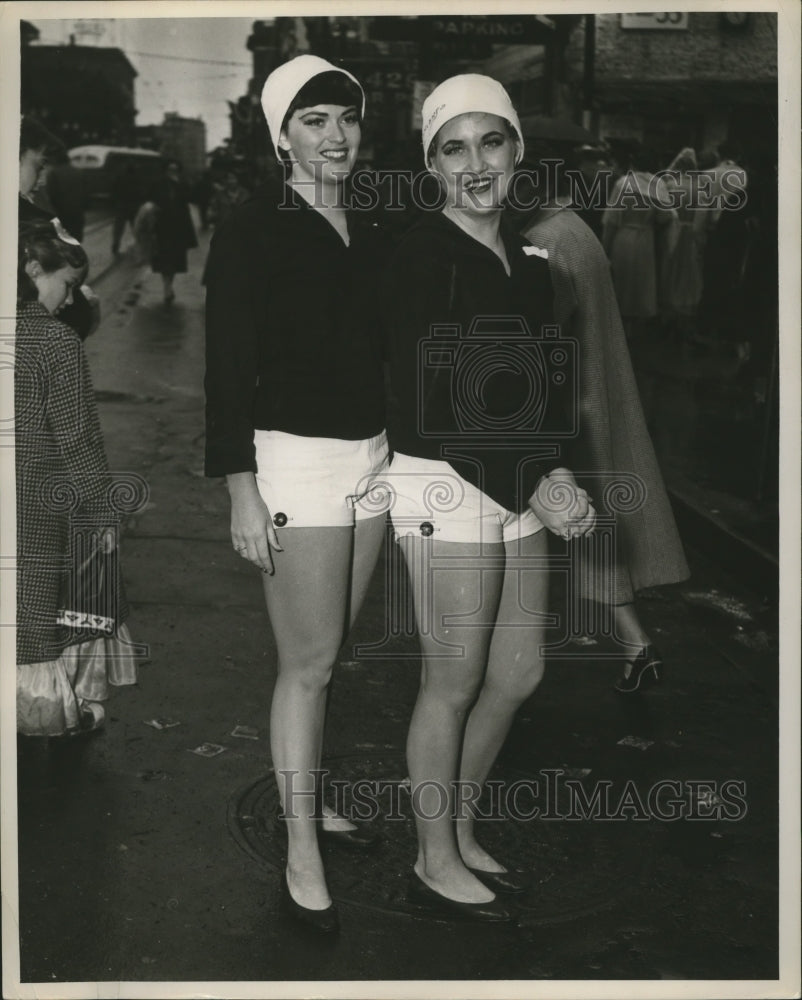 1955 women in shorts at Mardi Gras carnival in New Orleans - Historic Images