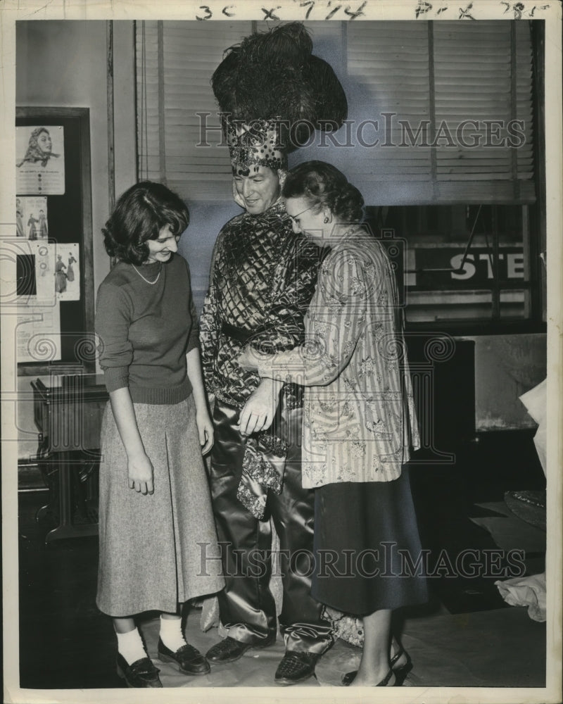 1949 Miss Leah Murphy Shows student how to Adjust Costume - Historic Images