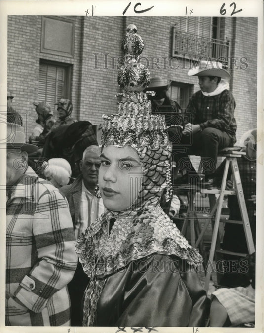 1966 Detailed Head Covering Seen at Mardi Gras Carnival, New Orleans - Historic Images