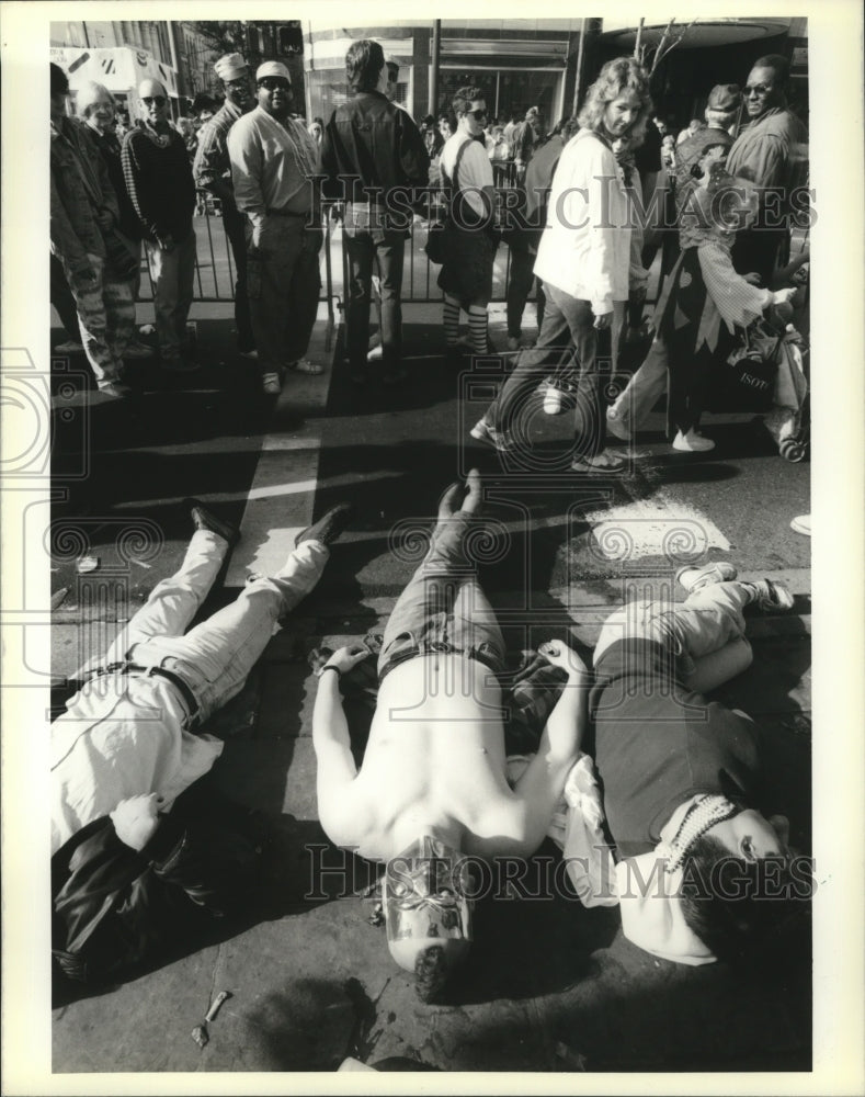 1990 Carnival revelers  - Historic Images