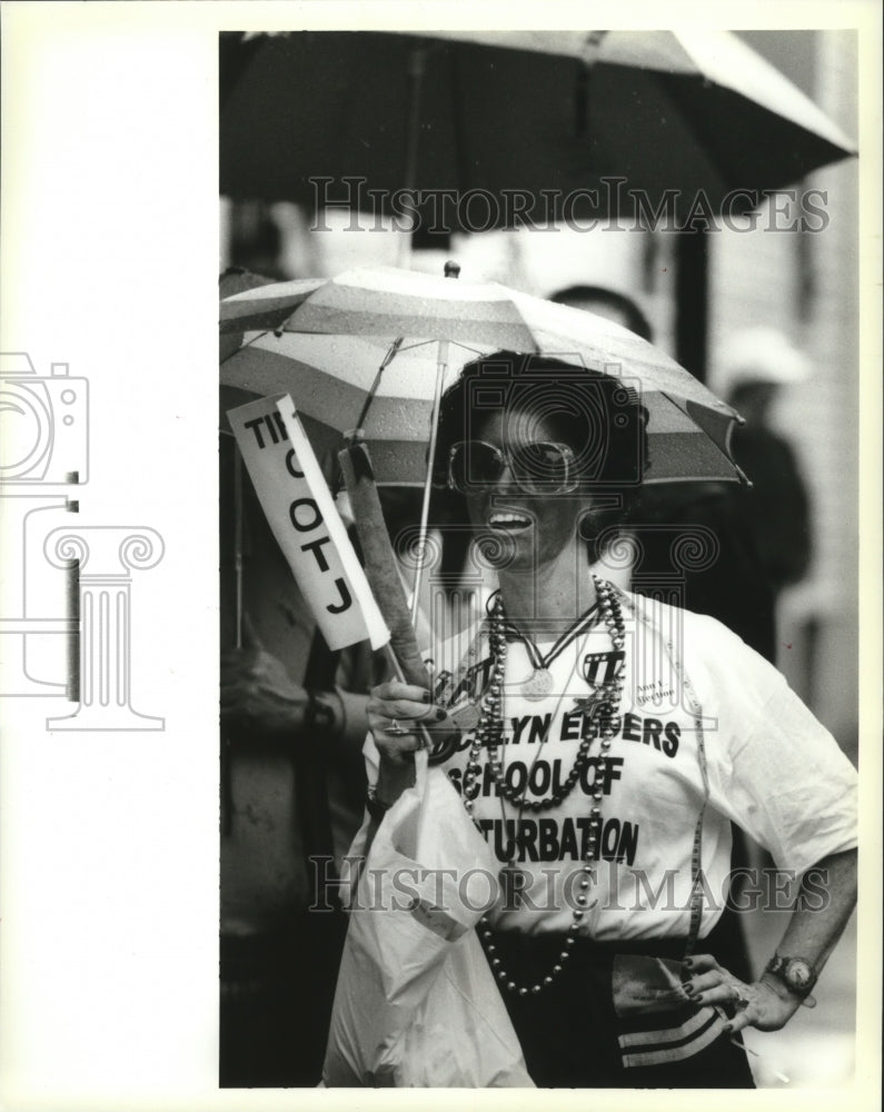 1995 Current Event Costumed Lady at Drag Queen Contest at Mardi Gras - Historic Images