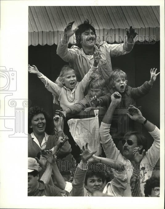 1986 Erin & Bradley Warning, Chris Volpi & R Vega at Venus Parade - Historic Images