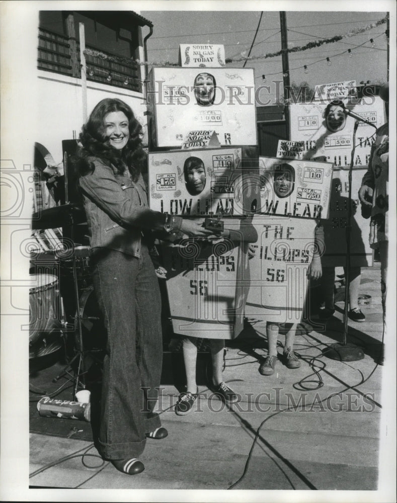 1974 Carnival - Historic Images