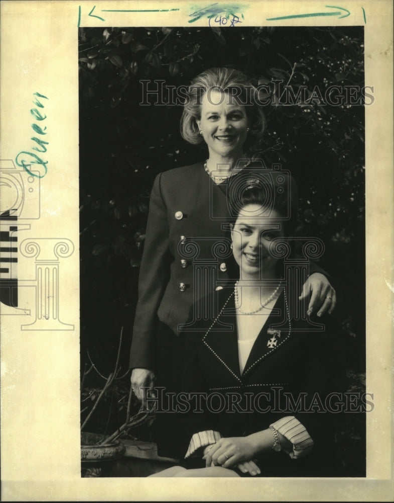 1996 Rex Queen Nina Griswald and Mother Mary Madison Griswold - Historic Images