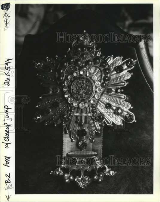 1994 New Orleans Mardi Gras memorabilia on display  - Historic Images