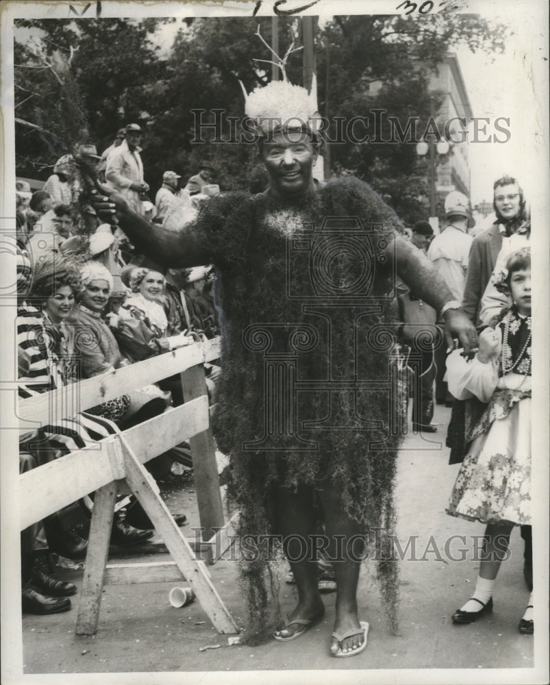 1960 New Orleans Mardi Gras moss costume  - Historic Images