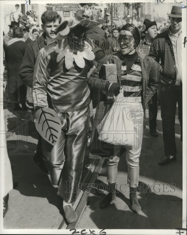 1967 Mardi Gras, New Orleans Carnival maskers.  - Historic Images