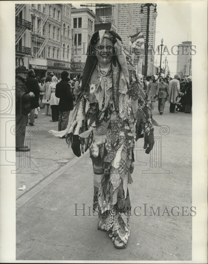 1978 Masker Smiles while in Costume at Mardi Gras, New Orleans - Historic Images