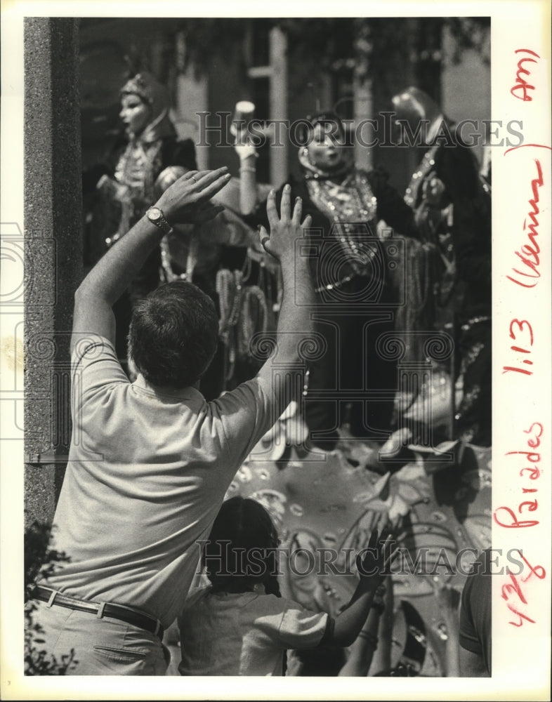 1992 Mardi Gras Carnival Parade.  - Historic Images