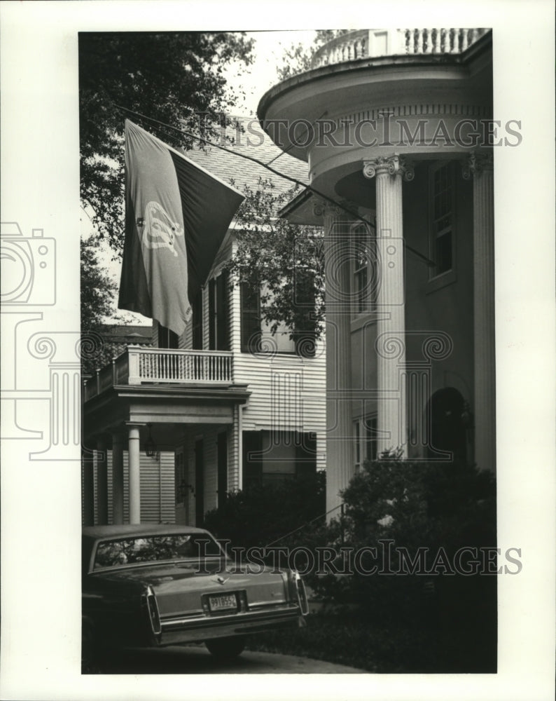 1986 Rex Flag at Home on Palmer Ave at LaSalle In New Orleans - Historic Images