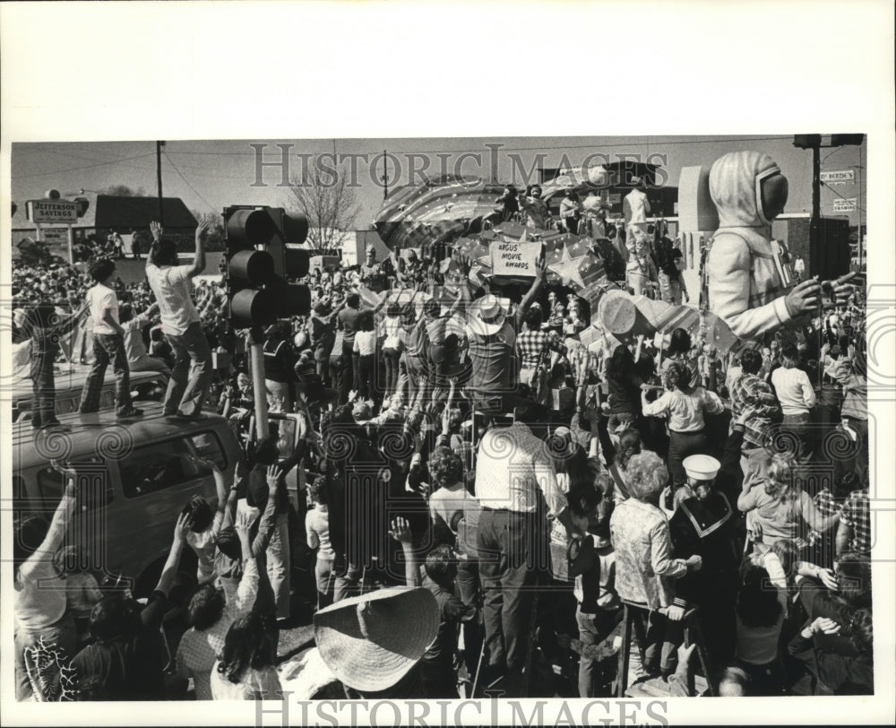 1980 Crowd Watches Parade at Fat City, Mardi Gras, New Orleans - Historic Images