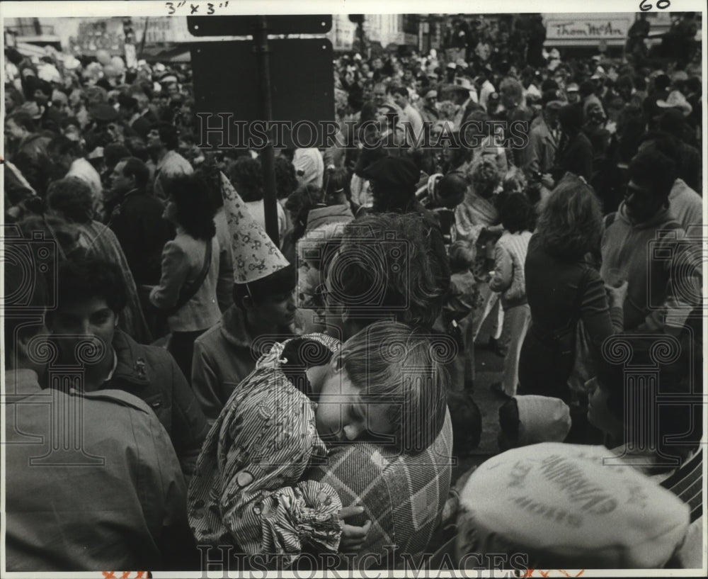 1983 Wesley Hasting Age 3 Sleeps on Dad at Parade in New Orleans - Historic Images