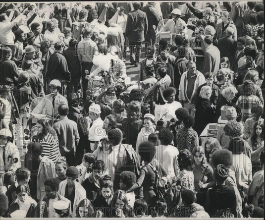 1973 Police, Spectators & Carnival Maskers on New Orleans Canal St. - Historic Images