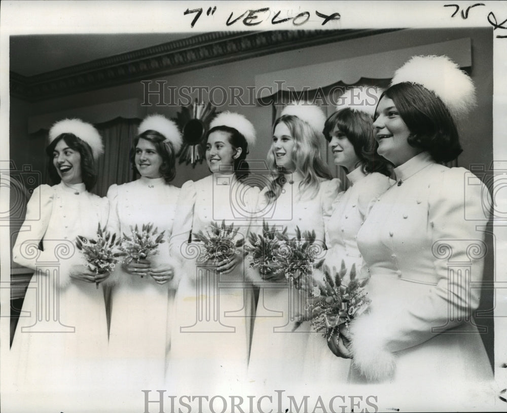 1975 Carnival Ball - Historic Images