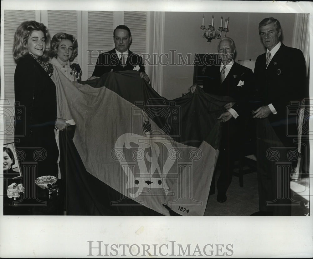 1974 Former Kings Present Rex Flag to Queen, Mardi Gras, New Orleans - Historic Images