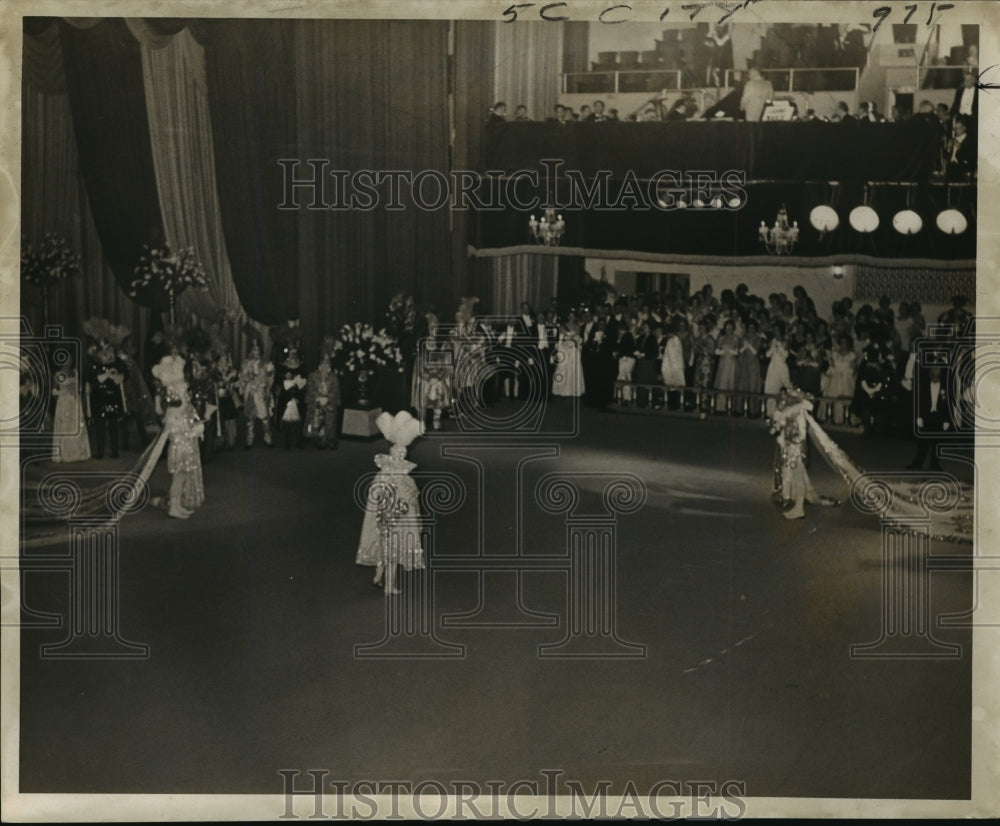 1966 Carnival Ball - Historic Images