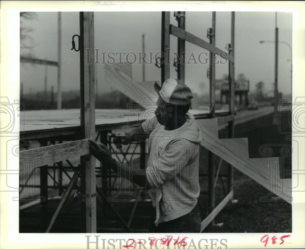 1989 Carnival Stands - Historic Images