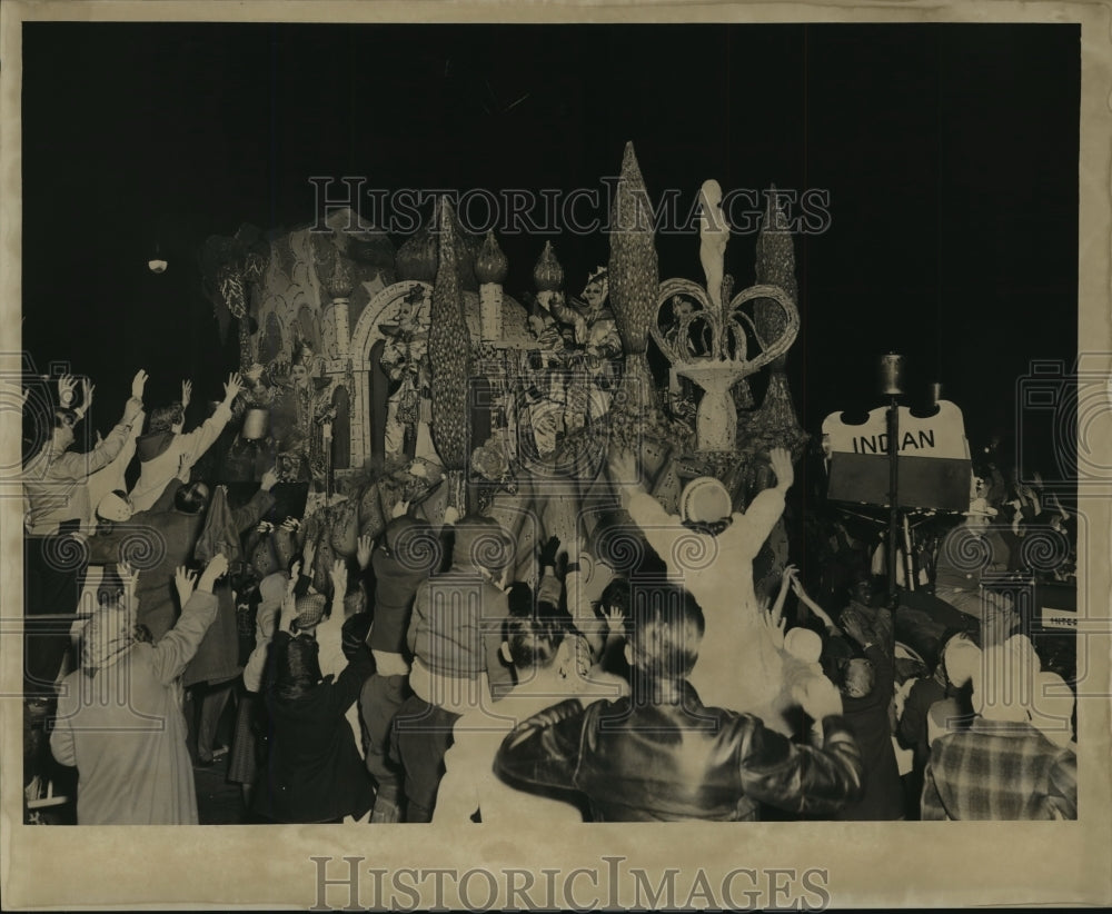 1959 Crowd Watches Babylon Float at Mardi Gras Parade, New Orleans - Historic Images