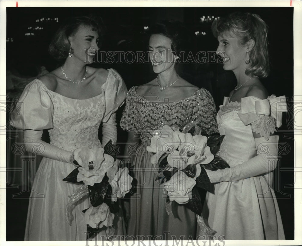 1988 Carnival Ball - Historic Images