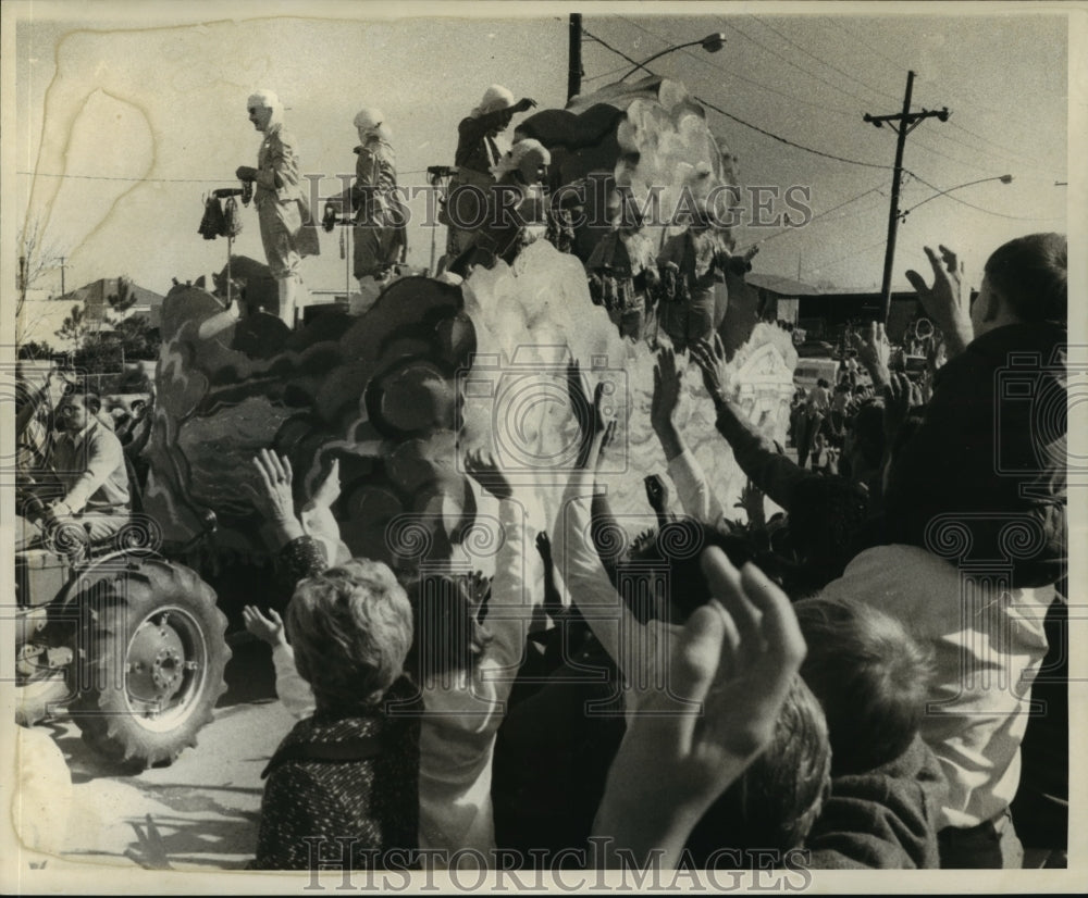 1969 Crowd Waves at Alla Floats During Mardi Gras Parade  - Historic Images