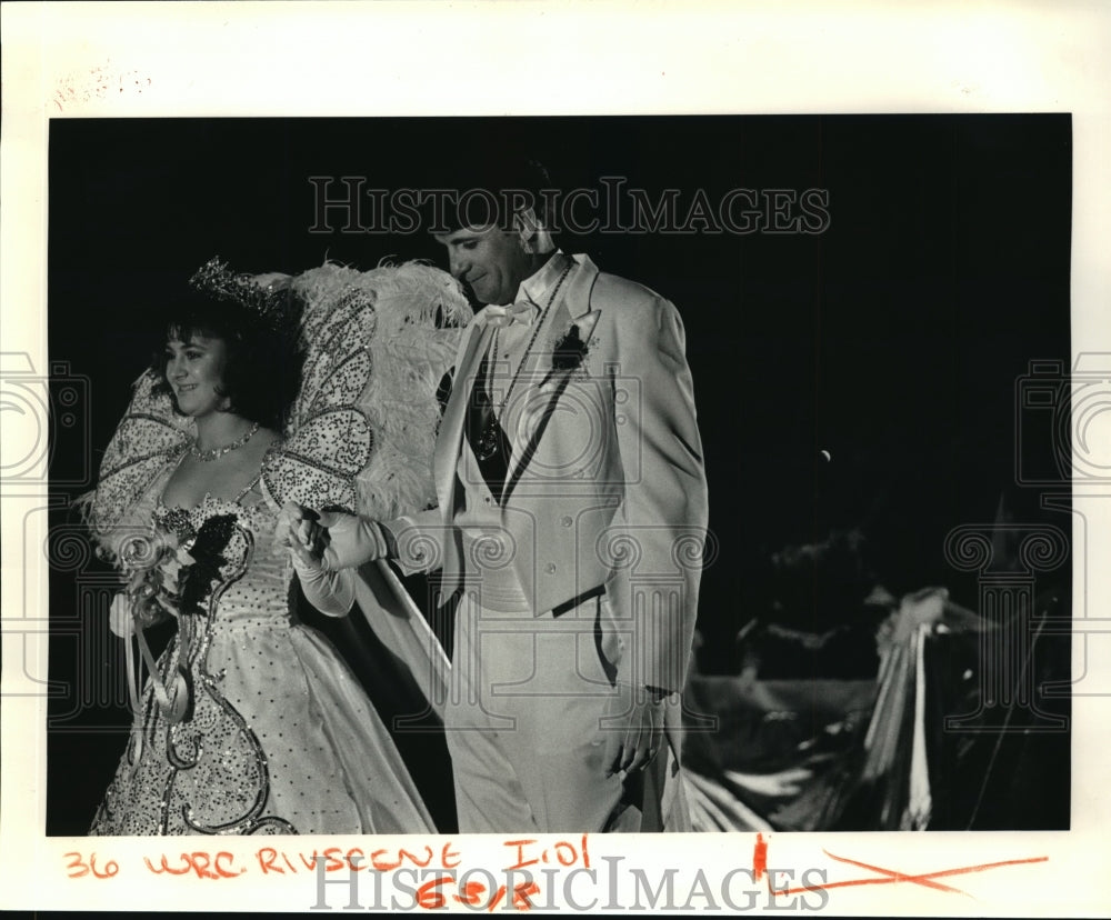 1987 King Allovus Leads Queen Michelle at Mardi Gras Court - Historic Images