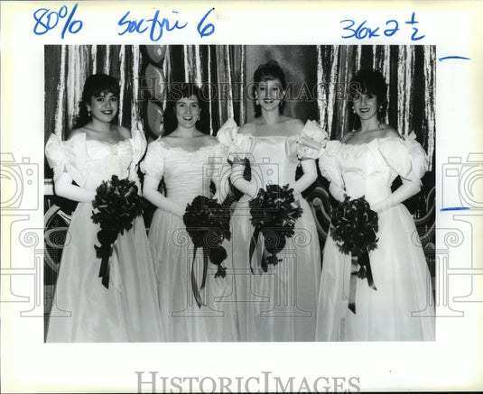 1991 Samantha Jackson, Bethany Simmons and others at Athenians ball - Historic Images