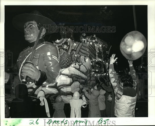 1988 Carnival Parade - Historic Images