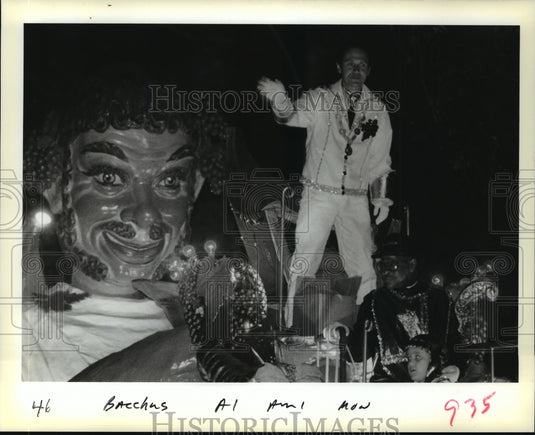 1989 Carnival Parade - Historic Images