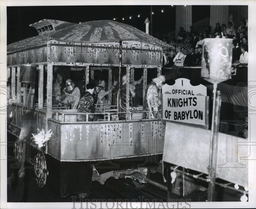 1969 Carnival Parade - Historic Images