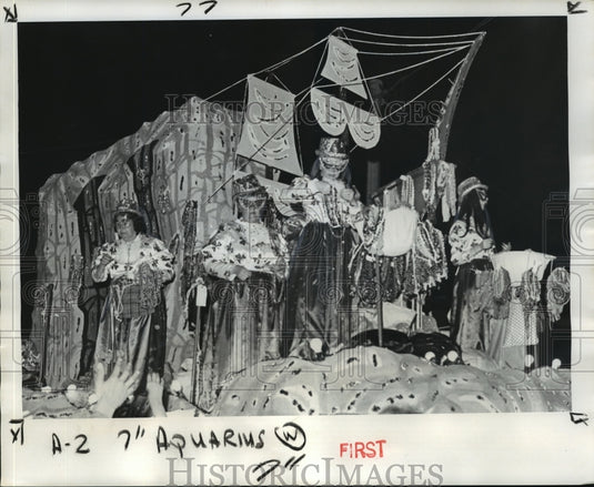1975 Carnival Parade Krewe of Aquarius Maskers "Thanksgiving"float - Historic Images