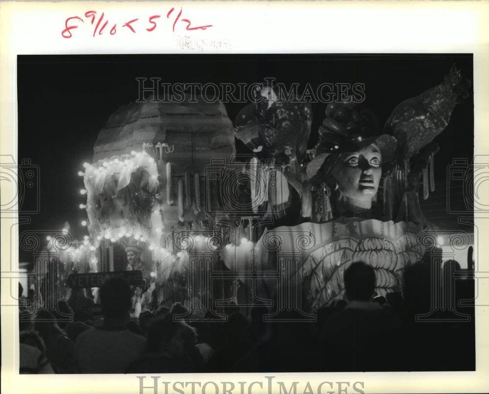 1990 Mardi Gras Carnival Parade Krewe of Atlas Parade - Historic Images