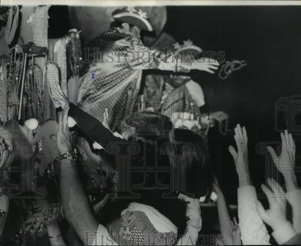 1976 Krewe of Atlas Throws Beads to Crowd from Float, Mardi Gras - Historic Images