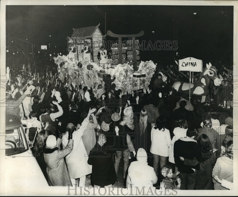 1970 Carnival Parade Krewe of Atlas Parade float in Metairie. - Historic Images