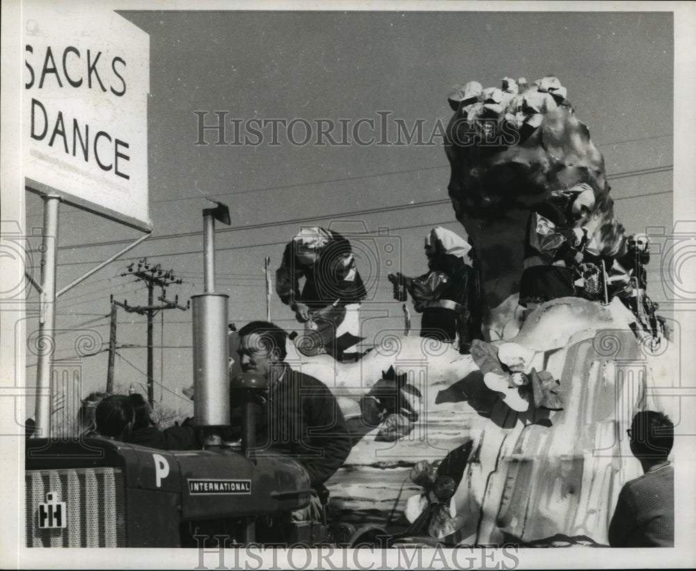 1969 Cosacks dance parade float for Mardi Gras in New Orleans - Historic Images