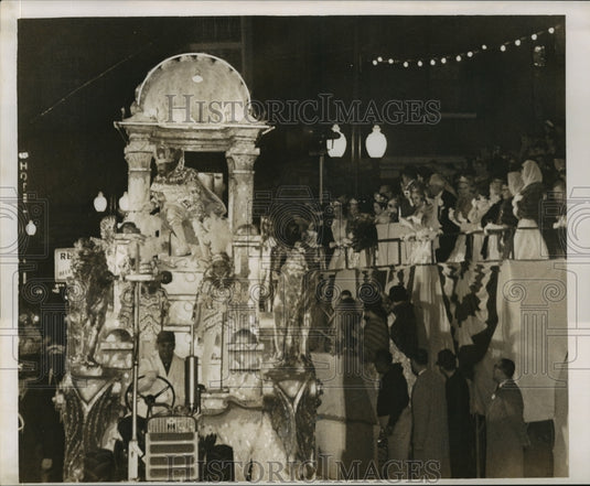 1964 King of the Babylon Parade for Mardi Gras in New Orleans - Historic Images